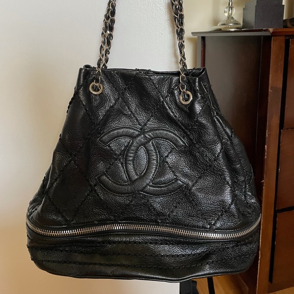 CHANEL Handbags - Authentic Chanel Black Leather Shoulder Bag
